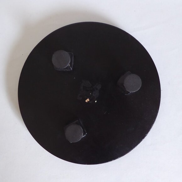 VINTAGE 7” HANDCRAFTED HAMMERED SILVER METAL TIN & WOOD TRIVET SET OF 2 (USED) - Picture 8 of 9